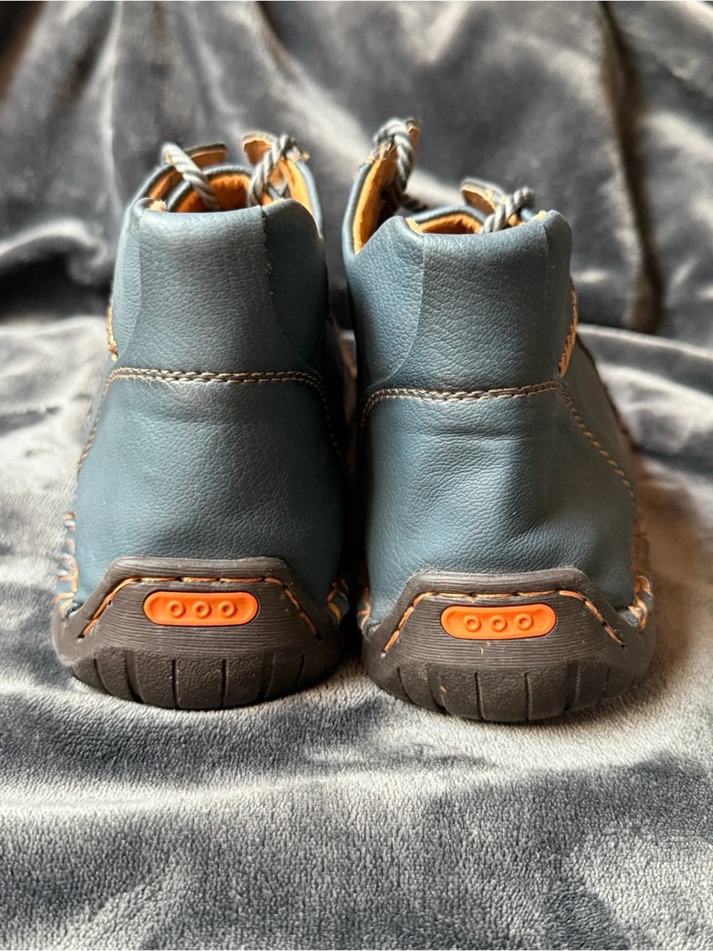 PIKOLINOS Blue Leather Chukka Boots with Tan Accents